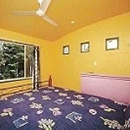 Lake Tinaroo Terraces Motel Oda fotoğraf